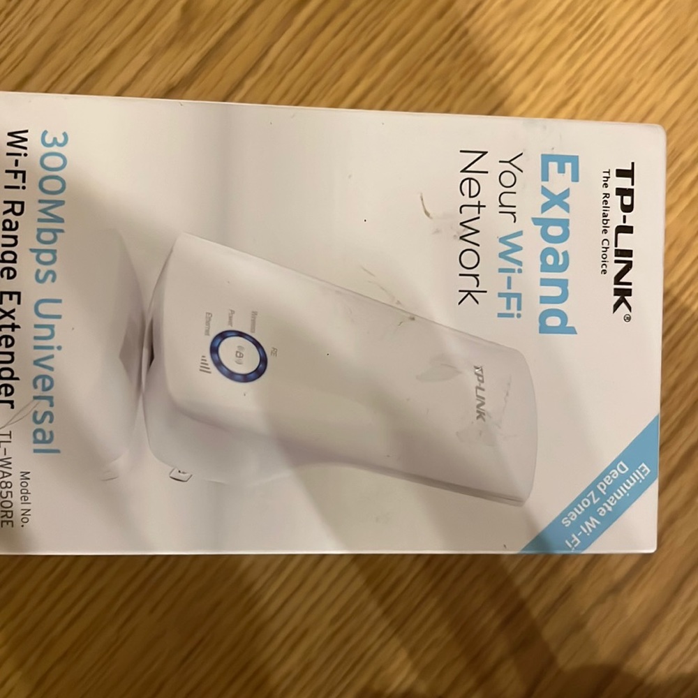 Universal Wi-Fi Range Extender